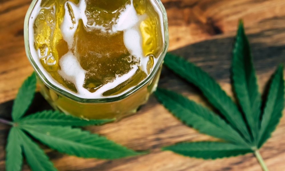 Should You Mix Cannabis and Alcohol?